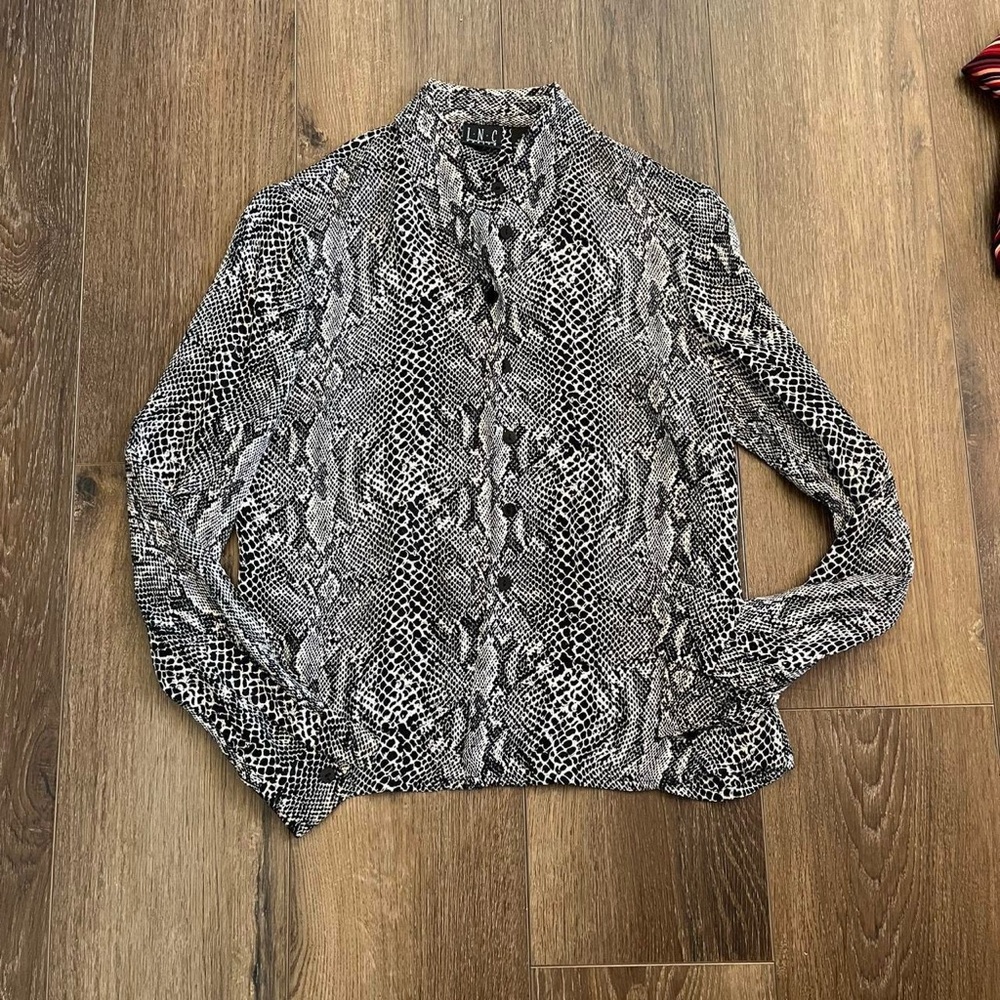 Vintage Python Print Button Up White And Black Si… - image 3